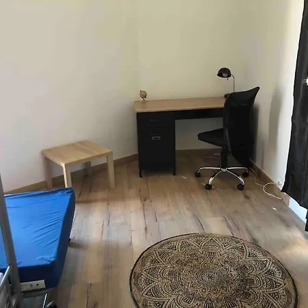 Apartment Spacieux Centre Rivesaltes